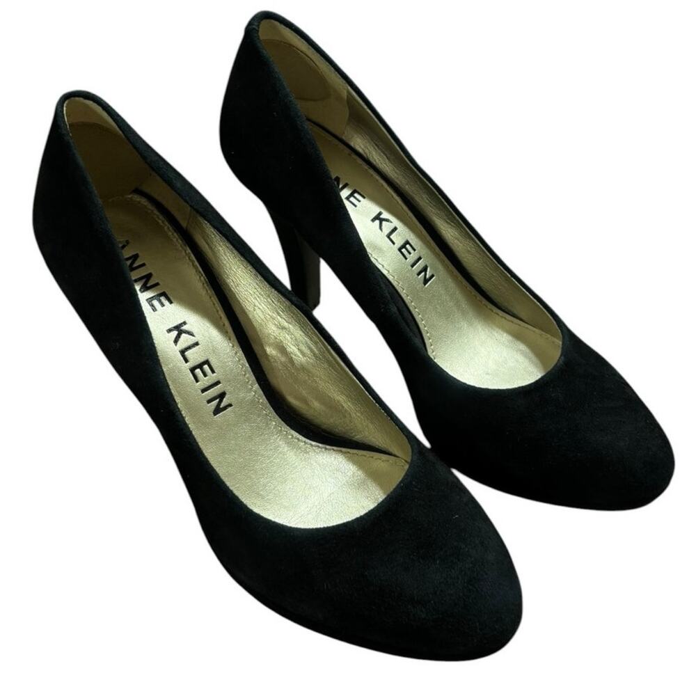 Anne Klein Black Faux Suede Classic Pump Heels Women’s 8 Workwear Minimalist